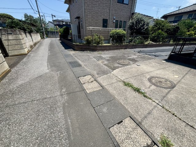 桜台　住宅用地の前面道路含む現地写真|前面道路