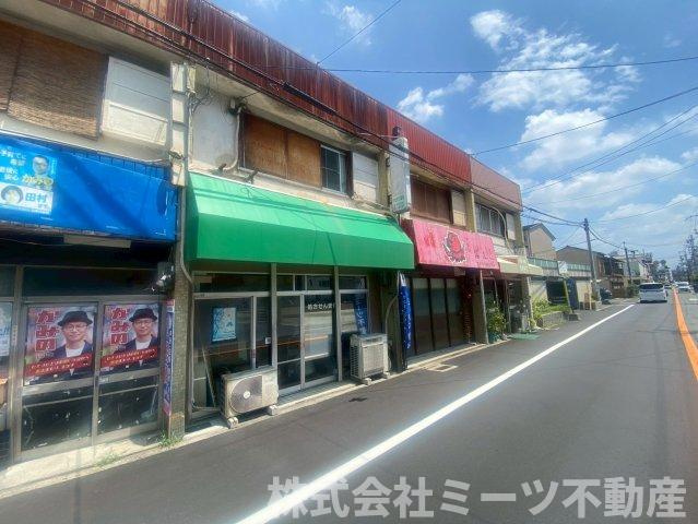 花園本町2丁目　店舗付き住宅（テラス）の前面道路含む現地写真