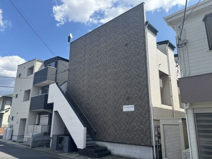 メゾンヒカリの外観