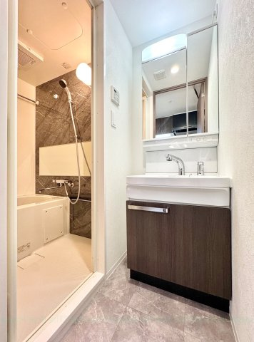 CREST TAPP浅間町の独立洗面台