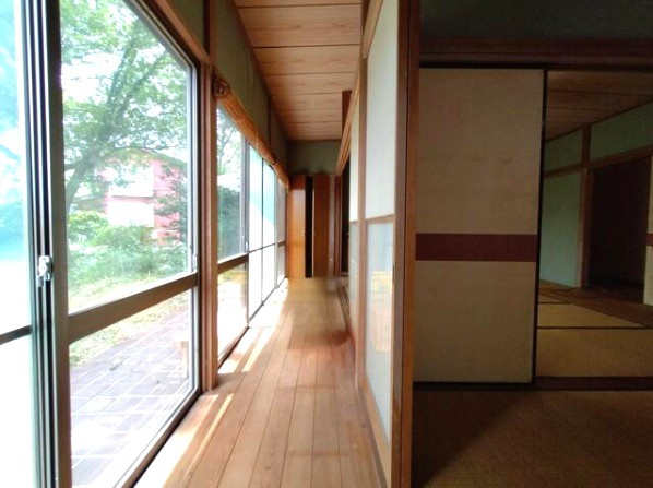 すいらん荘別荘地　南側角地で陽当り良好な平屋建ての和室