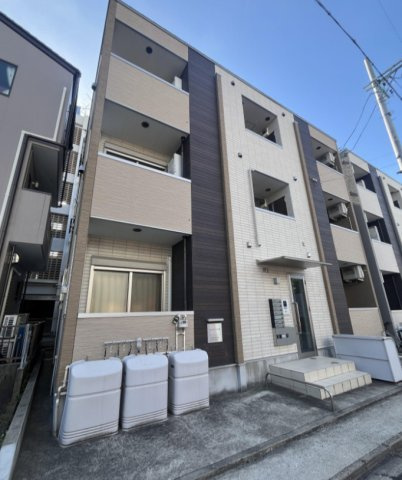 ベストステージ大杉の外観