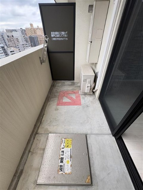 モダンパラッツォ博多駅南Ⅱ　東住吉小学校区のバルコニー|モダンパラッツォ博多駅南Ⅱ