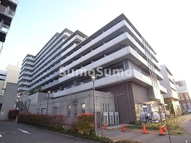 ベルファース尼崎の外観