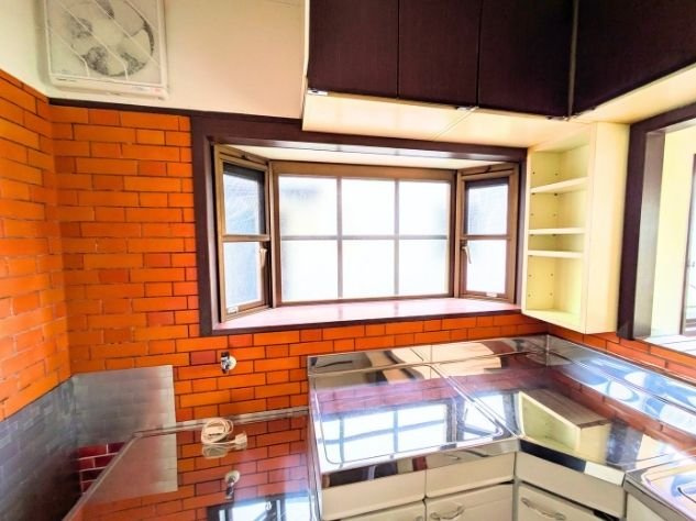 余戸東3丁目戸建てのキッチン|きれいなキッチンです