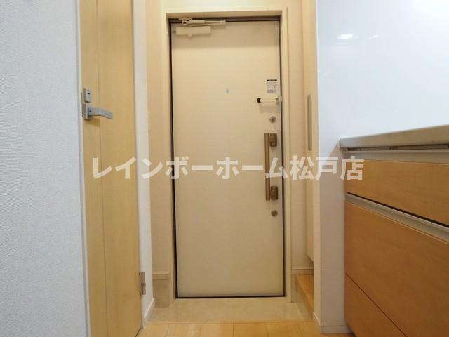 【非対面対応】接客・申込・契約オンライン！LINE×相談可！の玄関