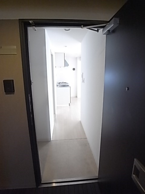 ベルファース尼崎の玄関