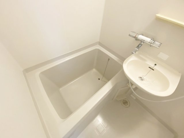 エステート小林の浴室