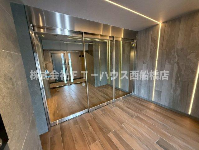 Ｓ－ＲＥＳＩＤＥＮＣＥ妙典ｂｒｏａｄのエントランス