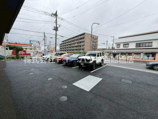 Ｓ－ＲＥＳＩＤＥＮＣＥ妙典ｂｒｏａｄの駐車場