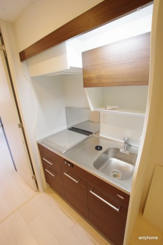 セレニテ本町ルフレ　仲介手数料無料のキッチン
