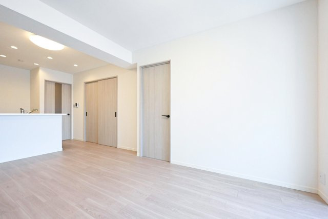マンション東陽町の居間・リビング|マンション東陽町：ゆとりのある空間となっております♪