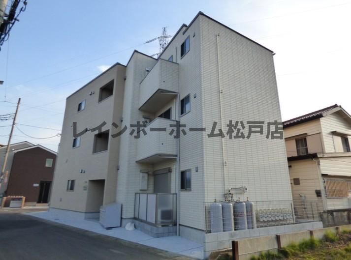 特典：仲介手数料が無料です!!の外観