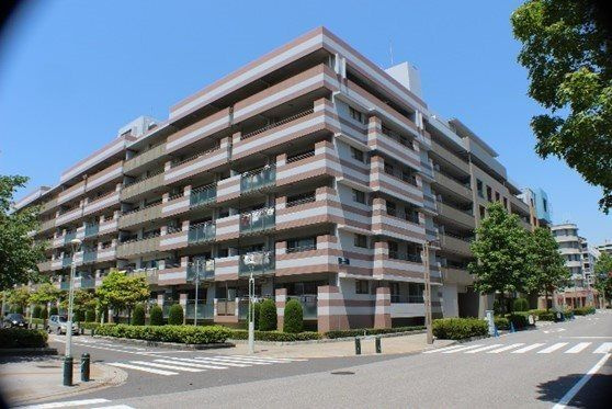 パティオス17番街の外観