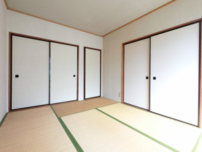【寝室】 | ヴィオレット千城 | 洋室になります☆