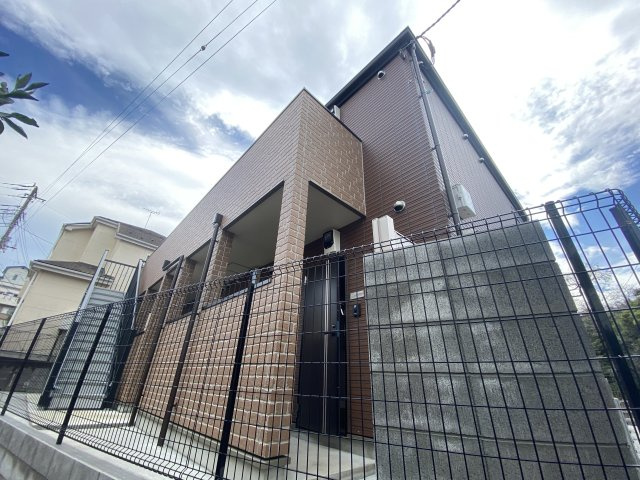 CloudNine中山の外観