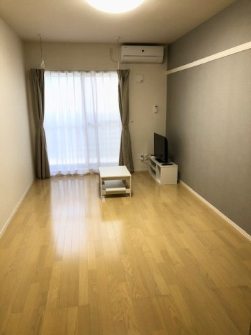 クレイノ陸王の居間・リビング