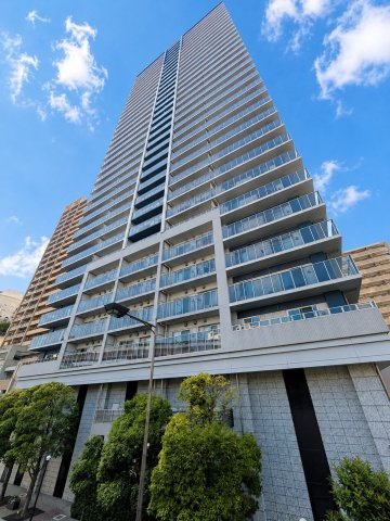 神戸ハーバータワーの外観