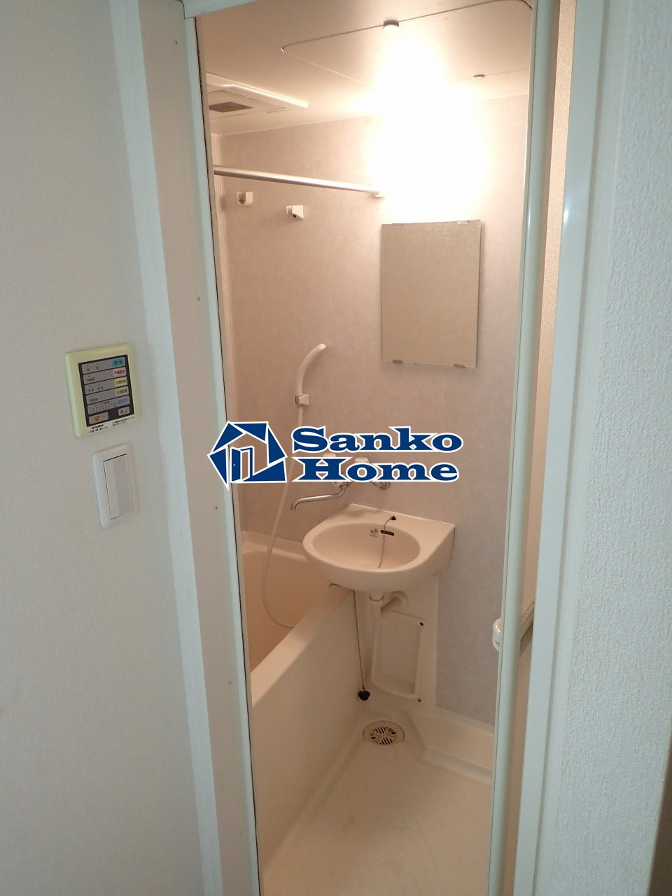 ジュエル京橋の浴室