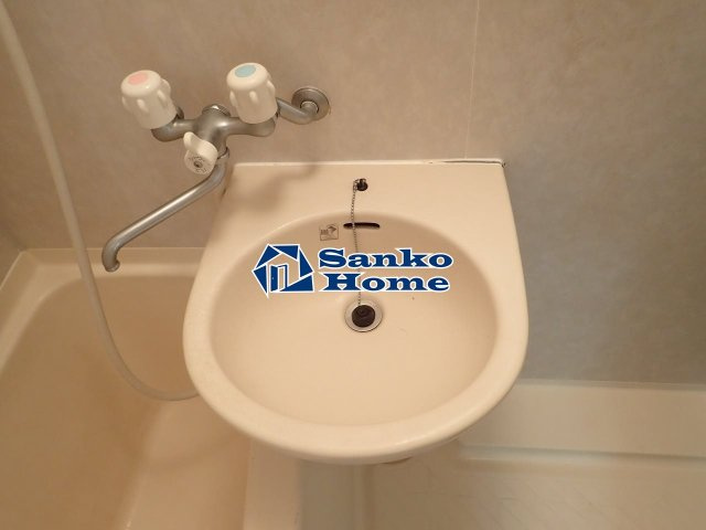 ジュエル京橋の洗面所