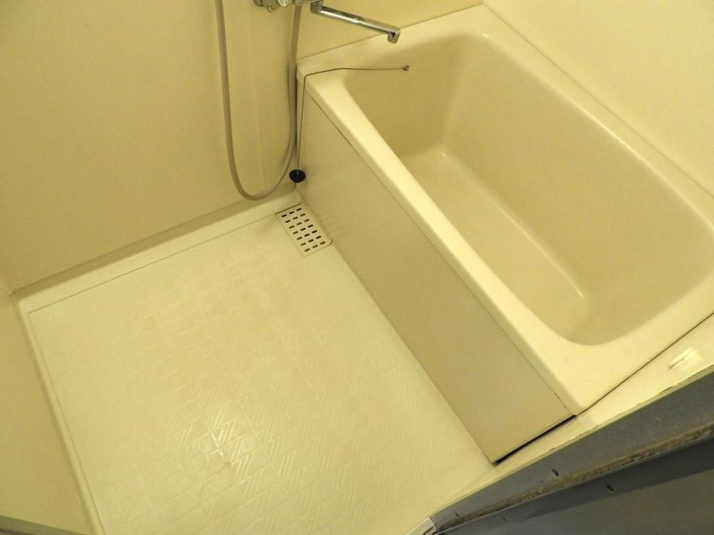 葛飾区西亀有４丁目の賃貸マンションの浴室