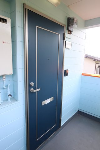 サザンクロス池田の玄関