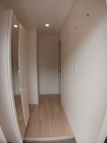 シャルム６番館　Ｃの玄関