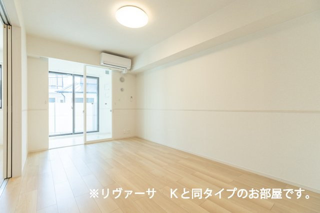ファザム・ツイン菊池Ｃの居間・リビング