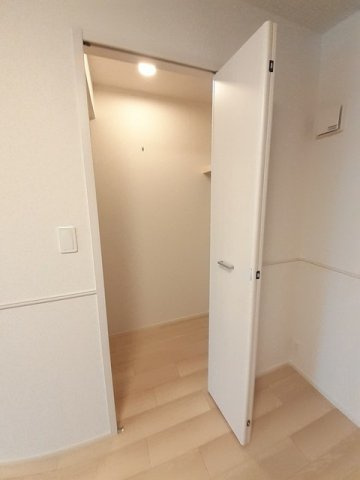 フルールデシャン　Ⅱの収納