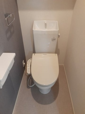 カーサ・フィオーレⅠのトイレ