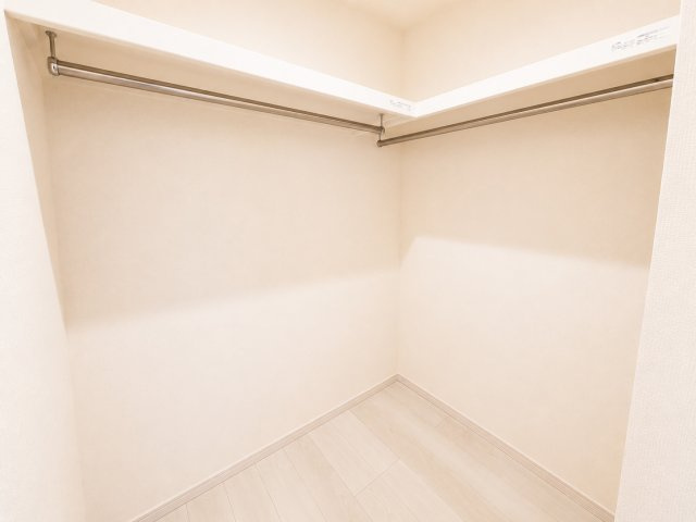 リーブルガーデン岸和田市並松町５期の収納