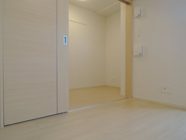 プランドール高槻の寝室