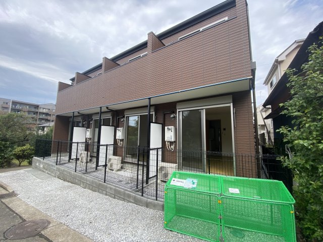 CloudNine中山の外観