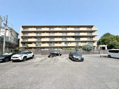  | ライオンズヒルズ堀上町 | ゆとりのある浴室ですよ！時間短縮でシャワーだけの方も多いですが、一日の疲れを癒すため湯船に浸かれば心身ともにリラックスできますね♪