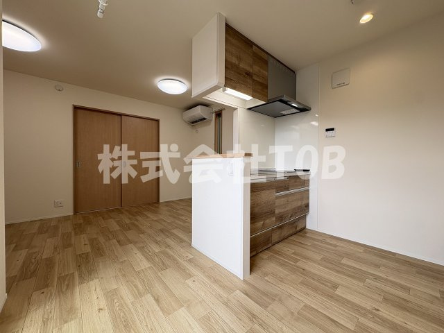 【居間・リビング】 | Sakura　Terrace-サクラテラス- | K2.3帖　LD9.7帖