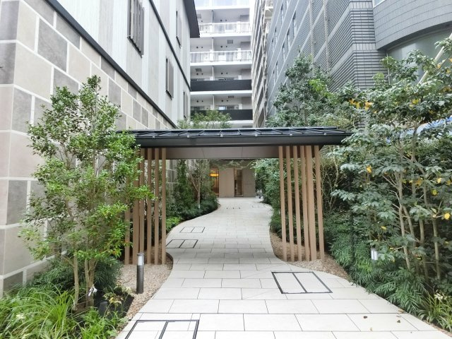 パークアクシス市川 のエントランス