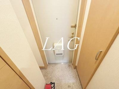 【玄関】 | アムール・チュラⅡ | 玄関です。（同仕様です。）