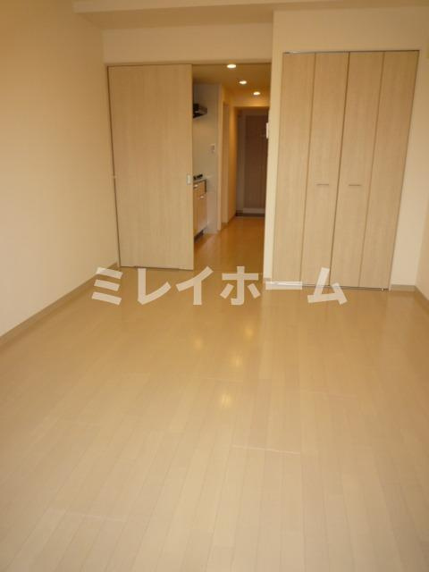 クレイシア西小山
