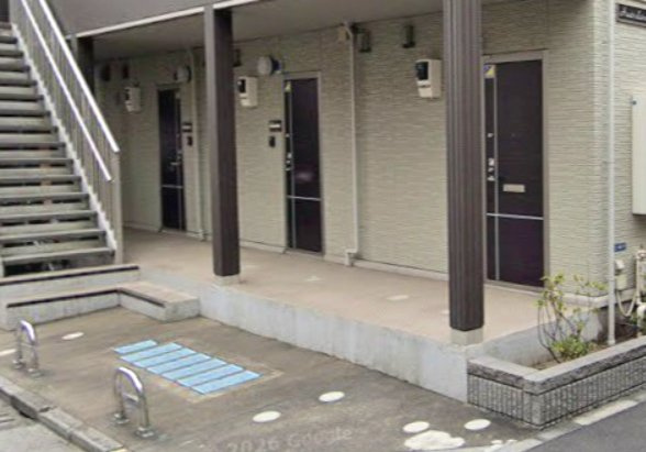 オートクレール動坂のエントランス