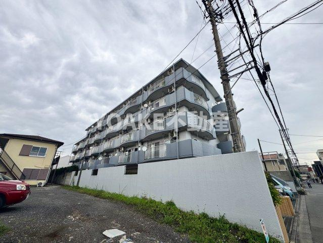 ダイヤモンドマンションの外観