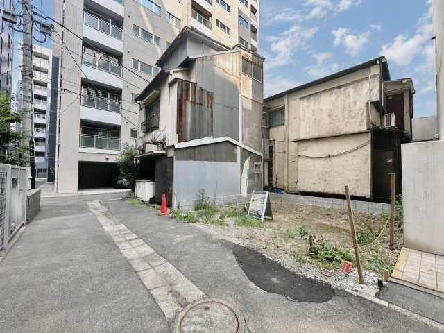 中央区東日本橋1丁目　建築条件無し売地の前面道路含む現地写真|2026.07.24撮影

現地ご見学希望・資料請求などお気軽にお問い合わせ下さい！
03-5990-5201