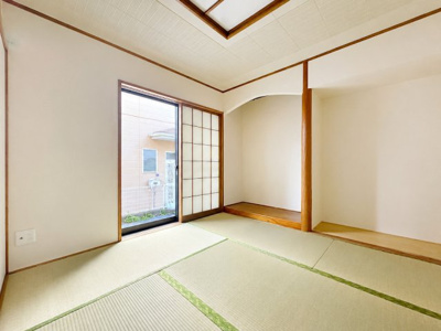 【和室】 | ◆町田市木曽西１丁目　中古戸建◆ | ◆住宅ローンのご相談や周辺環境のご案内も含め、ローンに詳しい、地元に詳しいスタッフがお出迎えさせていただきます。お気軽にご相談ください。