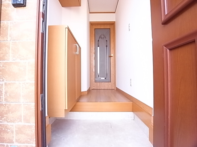 ルマージュ神戸３番館の玄関