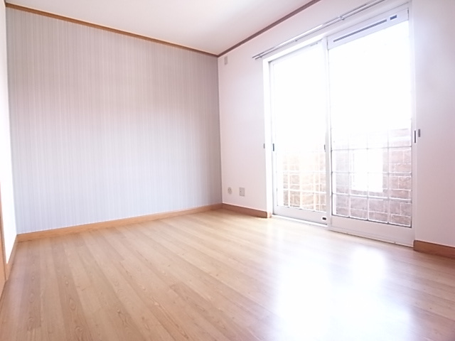 ルマージュ神戸３番館の寝室