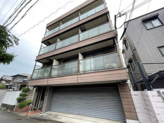 クレセント垂水の外観