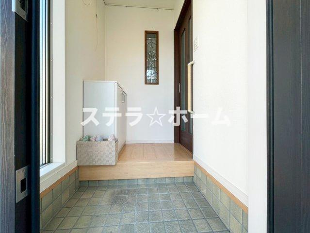 石橋麻田町 中古戸建の玄関|きれいな玄関です