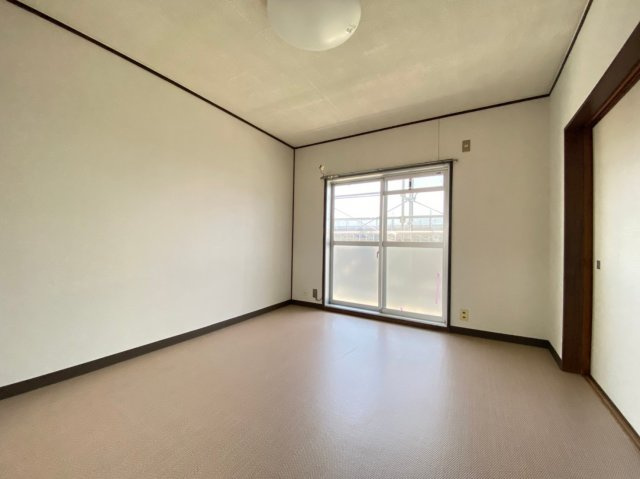 神陵台東住宅48号棟の子供部屋