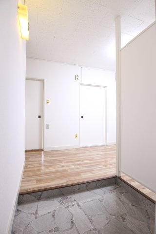リーガルハウスⅢ垂水の玄関