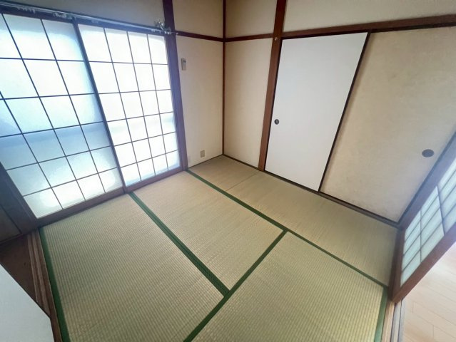 下畑町貸家の子供部屋
