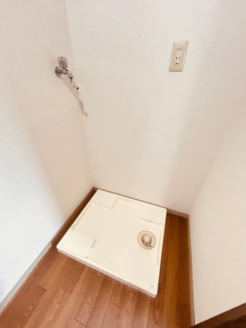 モンセーヌ西神南6号棟のその他